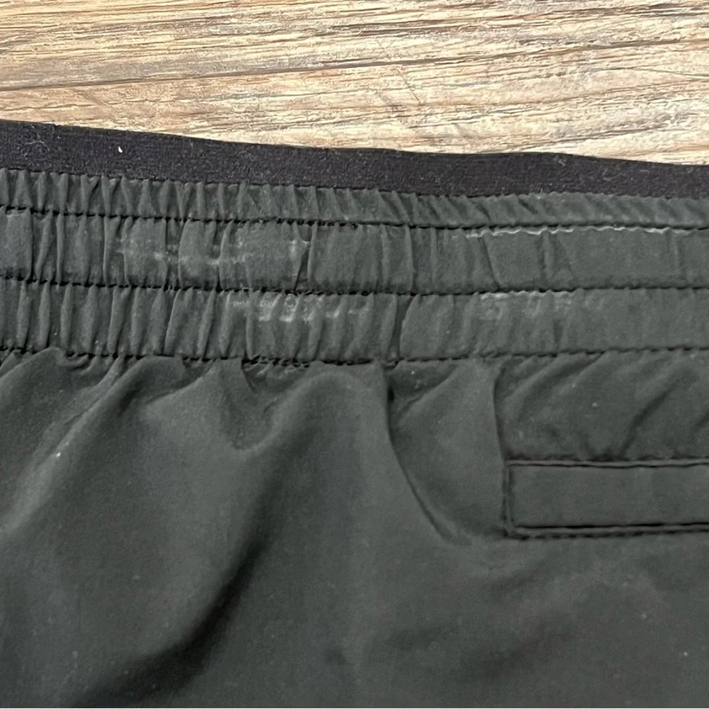 Nike Women's Black‎ Dri- Fit Short Size Large - Picture 5 of 7